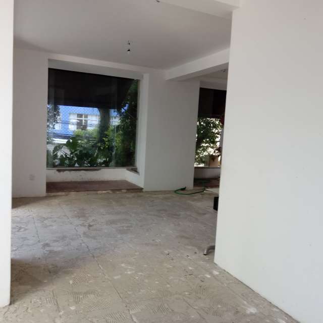 Loja com 60,00 m² para alugar por R$ 7.000,00 - Corredor da Vitória, Salvador/BA. 