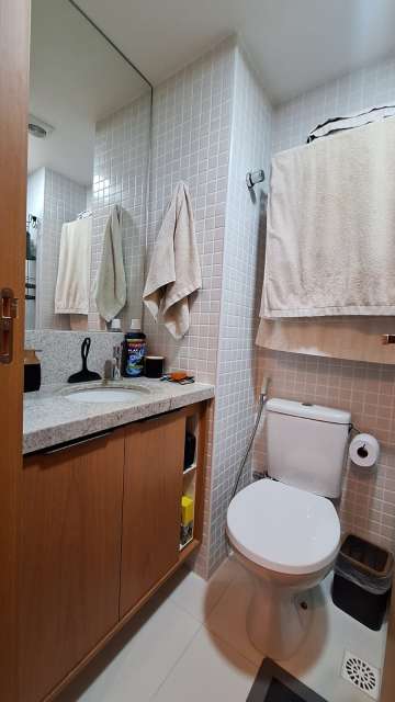 Apartamento na Boca do Rio PORTEIRA FECHADA com 2 quartos e 1 suíte, 36m² à venda por R$ 550.000,00