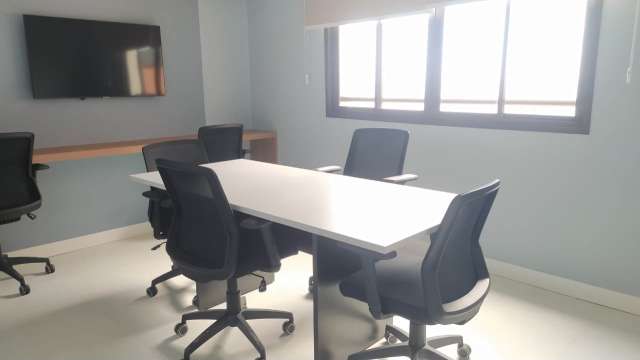 Apartamento na Boca do Rio PORTEIRA FECHADA com 2 quartos e 1 suíte, 36m² à venda por R$ 550.000,00
