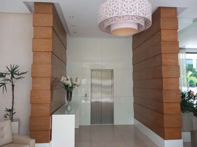Apartamento na Pituba com 3 suítes, 137m² à venda por R$ 1.400.000,00