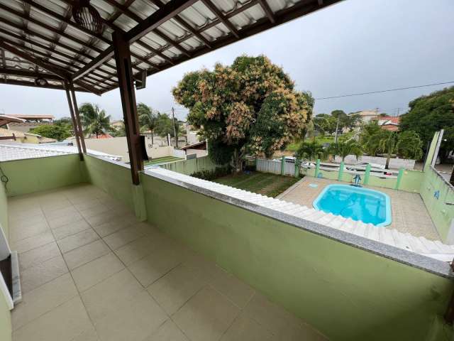 Casa na Barra do Jacuípe com 4 quartos e 1 suíte, 241m² à venda por R$ 950.000,00