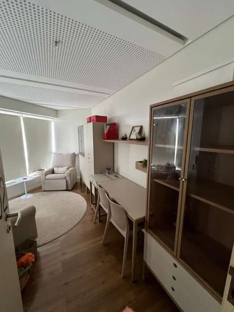 Sala na Pituba com 52m² à venda por R$ 620.000,00