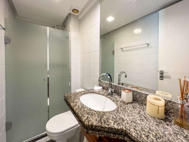Cobertura no Rio Vermelho PORTEIRA FECHADA com 1 suíte, 112m² à venda por R$ 600.000,00
