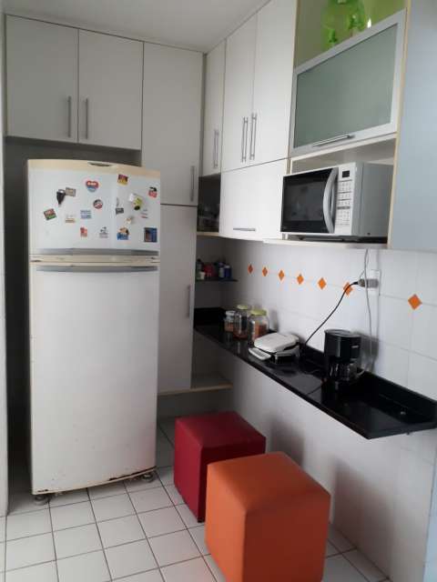 Apartamento na Pituba com 2 suítes, 75m² à venda por R$ 530.000,00