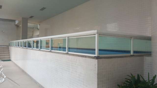 Apartamento no Rio Vermelho PORTEIRA FECHADA com 1 suíte, 52m² à venda por R$ 440.000,00