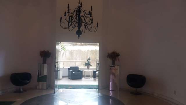 Apartamento no Rio Vermelho PORTEIRA FECHADA com 1 suíte, 52m² à venda por R$ 440.000,00