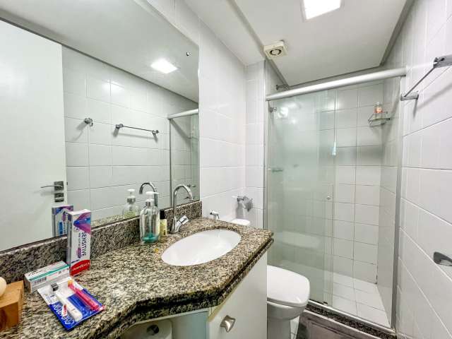 Apartamento no Rio Vermelho PORTEIRA FECHADA com 1 suíte, 52m² à venda por R$ 440.000,00