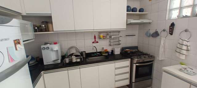 Apartamento no Acupe de Brotas com 4 quartos e 3 suítes, 167m² à venda por R$ 748.000,00
