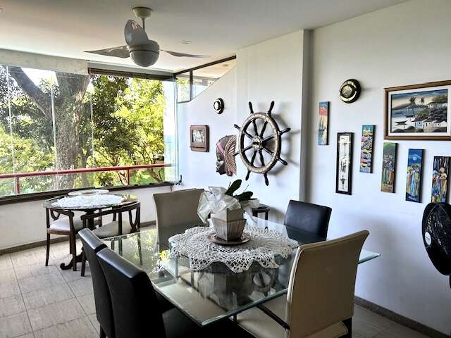 Apartamento na Barra com 2 suítes, 145m² à venda por R$ 950.000,00