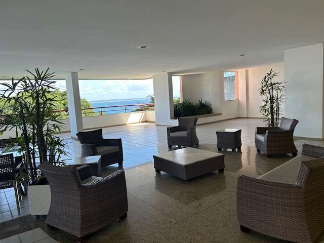 Apartamento na Barra com 2 suítes, 145m², 2 vagas de garagem, à venda por R$ 950.000,00