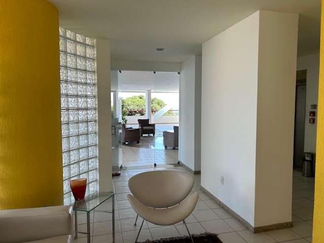 Apartamento na Barra com 2 suítes, 145m², 2 vagas de garagem, à venda por R$ 950.000,00