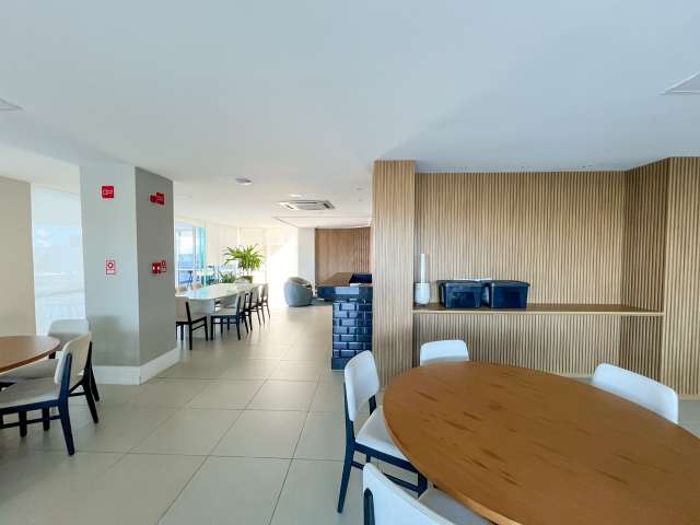 Apartamento no Rio Vermelho com 4 suítes, 288m² à venda por R$ 3.300.000,00