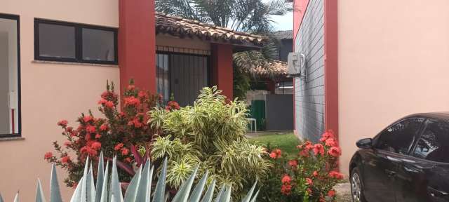 Galpões em Buraquinho com 2.110m² à venda por R$ 8.500.000,00