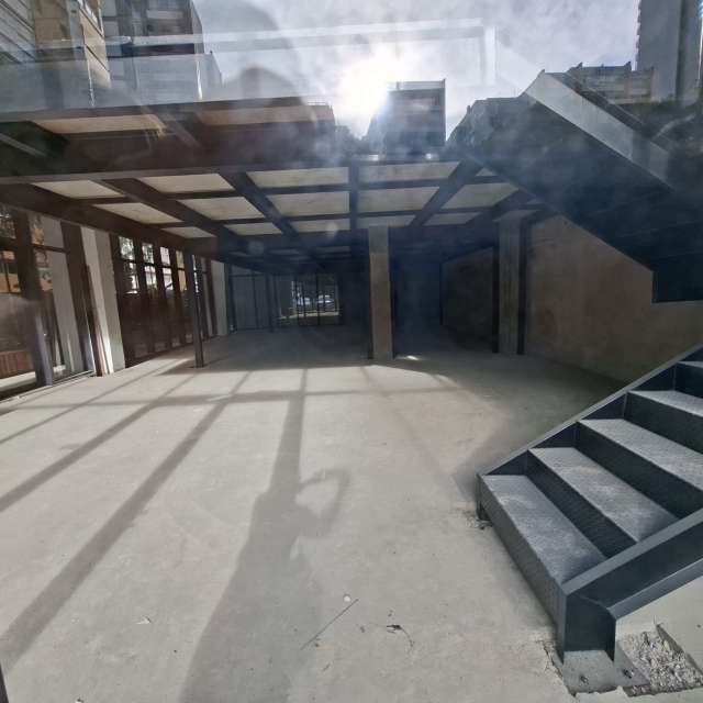 Loja com 300,00 m² para alugar por R$ 35.000,00 - Corredor da Vitória - Salvador/BA  