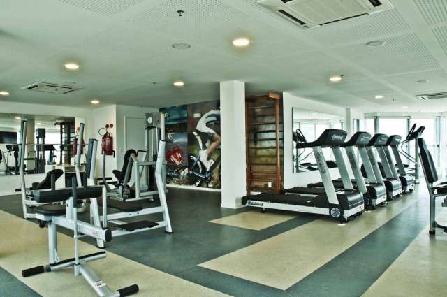 Apartamento 1 Quarto Mobiliado no Mundo Plaza | Andar Alto | Vista Livre | Varanda | 1 Vaga | R$ 600.000