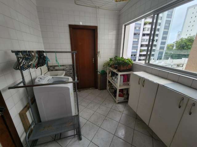 Apartamento no Candeal com 3 quartos e 1 suíte, 114m² à venda por R$ 610.000,00