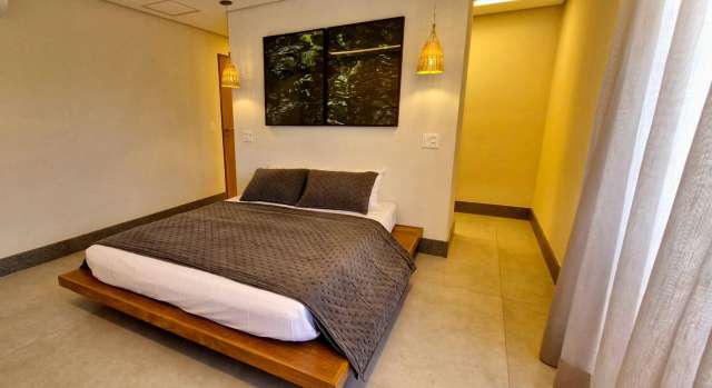 Casa em Praia do Forte com 5 quartos sendo 5 suítes, 387m² à venda por R$ 4.900.000,00