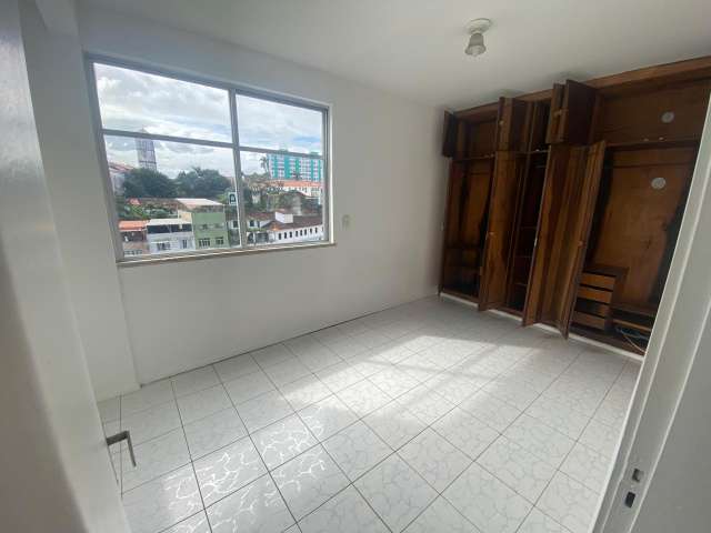 Apartamento na Dois de Julho com 2 quartos, 45m² à venda por R$ 340.000,00