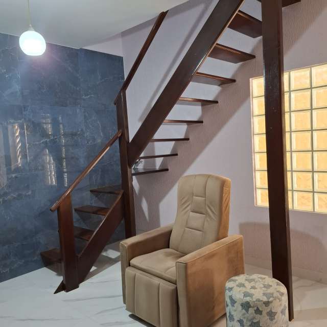 Casa em Itapuã com 3 quartos e 1 suíte, 264m² à venda por R$ 1.053.000,00