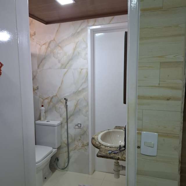 Casa em Itapuã com 3 quartos e 1 suíte, 264m² à venda por R$ 1.053.000,00