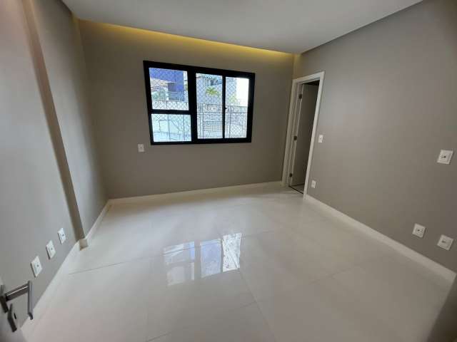 Apartamento no Cidade Jardim com 3 quartos e 1 suíte, 93m² à venda por R$ 680.000,00