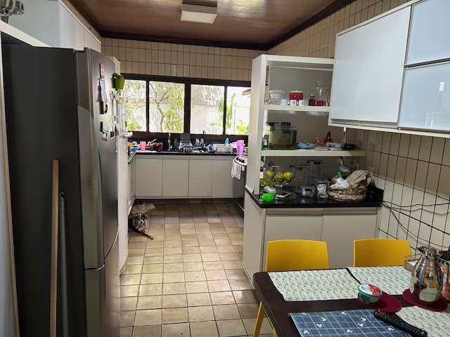 Casa no Candeal com 3 quartos e 3 suítes, 363,00 m² à venda por R$ 2.600.000,00 - Salvador/Ba