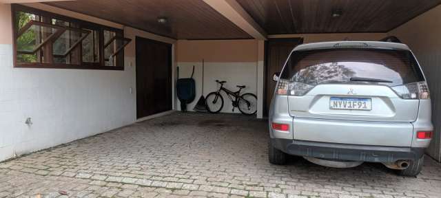 Casa no condomínio Encontro das Águas com 6 quartos e 4 suítes, 377,00 m² à venda por R$ 3.500.000,00 -  Lauro de Freitas/Ba