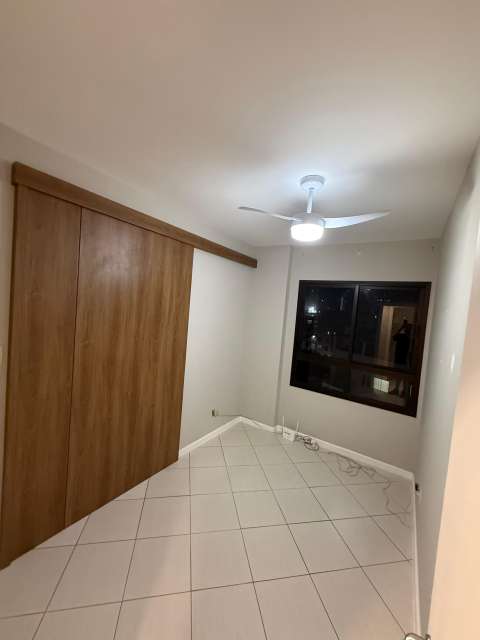 Apartamento com 2/4 quartos e 1 suíte, 97 m² para alugar por R$ 2.720,00 - Federação - Salvador/BA 