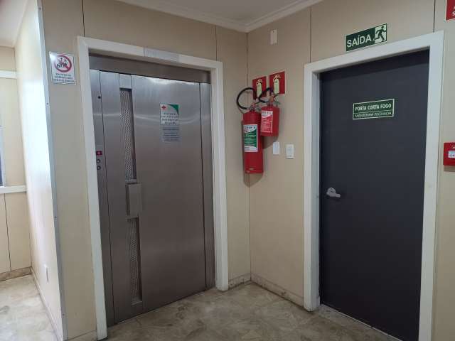 Sala no Centro Médico, Rio Vermelho com 38,33 m² à venda por R$ 170.000,00 - Salvador/Ba