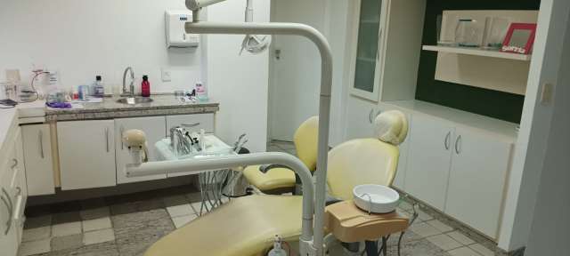 Sala no Centro Médico, Rio Vermelho com 38,33 m² à venda por R$ 170.000,00 - Salvador/Ba