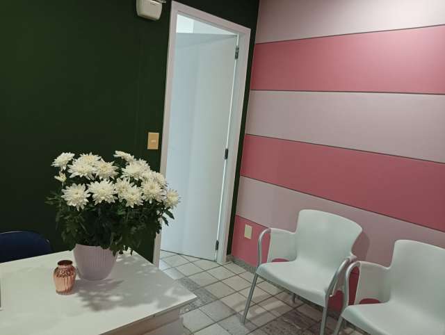 Sala no Centro Médico, Rio Vermelho com 38,33 m² à venda por R$ 170.000,00 - Salvador/Ba