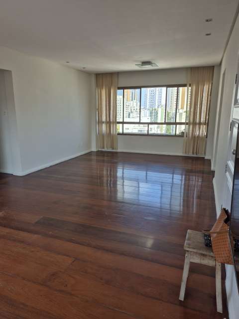 Apartamento no Jardim Apipema com 4 quartos e 2 suítes, 148,65 m² à venda por R$ 890.000,00 - Salvador/Ba