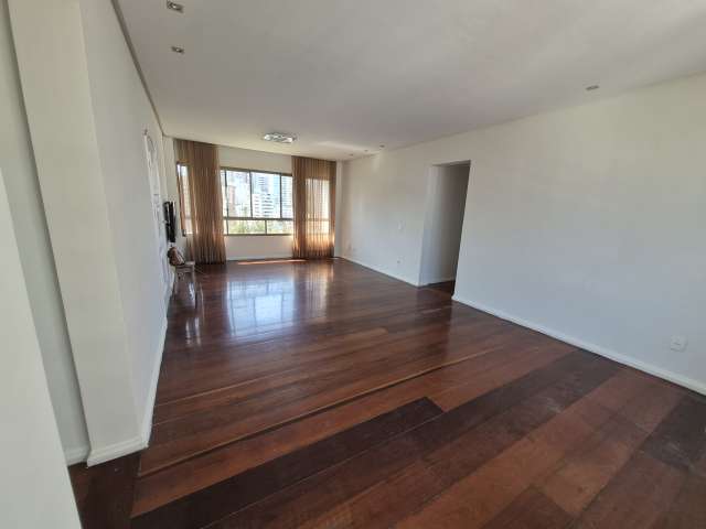 Apartamento no Jardim Apipema com 4 quartos e 2 suítes, 148,65 m² à venda por R$ 890.000,00 - Salvador/Ba