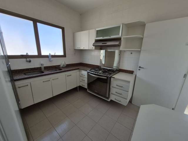 Apartamento no Jardim Apipema com 4 quartos e 2 suítes, 148,65 m² à venda por R$ 890.000,00 - Salvador/Ba