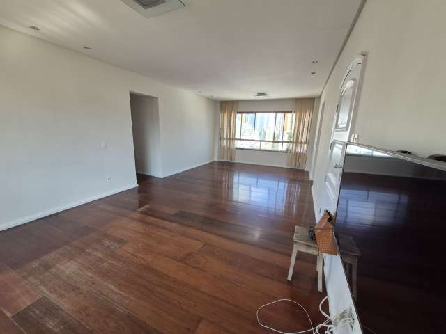 Apartamento no Jardim Apipema com 4 quartos e 2 suítes, 148,65 m² à venda por R$ 890.000,00 - Salvador/Ba