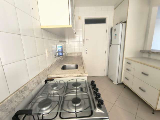 Apartamento com para alugar por R$ 4.000,00 - Pituba Ville, Salvador/BA