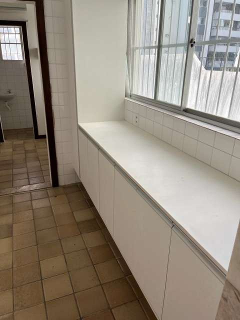 Apartamento no Candeal com 3 quartos sendo 1 suíte, 114m² à venda por R$ 495.000,00