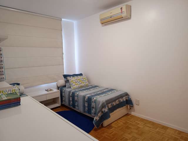 Apartamento no Candeal com 3 quartos sendo 1 suíte, 122m² à venda por R$ 535.000,00