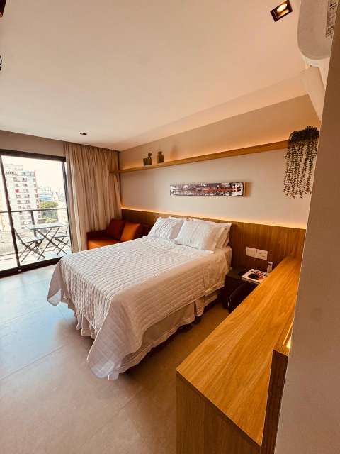 Studio no Alive Vitória, porteira fechada, 29m² à venda por R$695.000,00