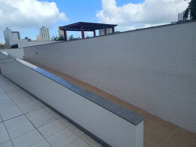 Apartamento no Candeal com 3 quartos sendo 1 suíte, 98m² à venda por R$ 497.000,00