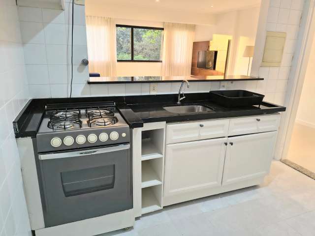 Apartamento com 3 quartos e 1 suíte, 120,00 m² para alugar por R$ 4.200,00 - Barra - Salvador/BA 