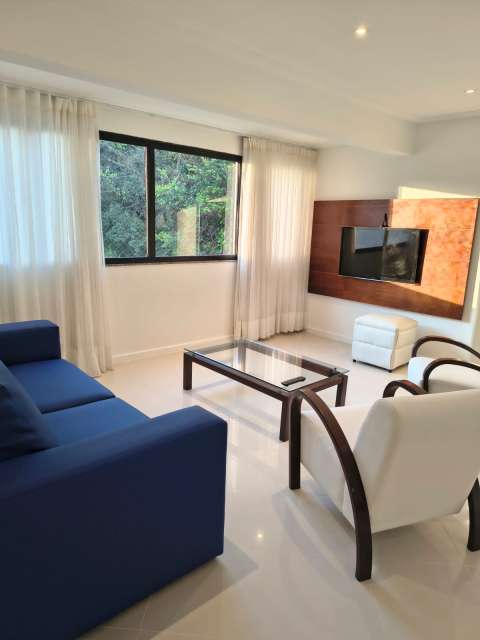 Apartamento com 3 quartos e 1 suíte, 120,00 m² para alugar por R$ 4.200,00 - Barra - Salvador/BA 