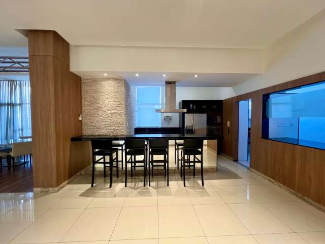 Apartamento com 4 quartos e 4 suítes, 190,00 m² para alugar por R$ 10.600,00 - Barra - Salvador/BA 