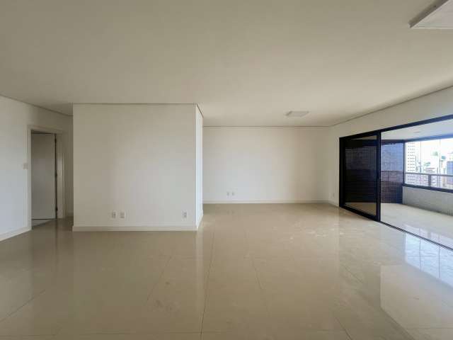Apartamento com 4 quartos e 4 suítes, 190,00 m² para alugar por R$ 10.600,00 - Barra - Salvador/BA 
