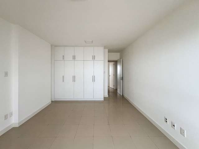 Apartamento com 4 quartos e 4 suítes, 190,00 m² para alugar por R$ 10.600,00 - Barra - Salvador/BA 