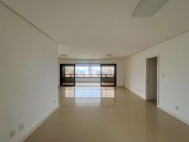 Apartamento com 4 quartos e 4 suítes, 190,00 m² para alugar por R$ 10.600,00 - Barra - Salvador/BA 