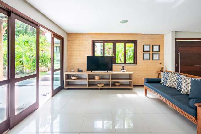 Casa em Açu da Torre com 4 quartos sendo 4 suítes, 358m² à venda por R$ 860.000,00