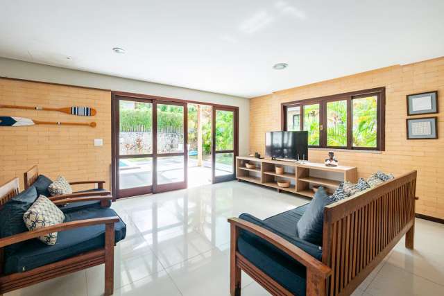 Casa em Açu da Torre com 4 quartos sendo 4 suítes, 358m² à venda por R$ 860.000,00