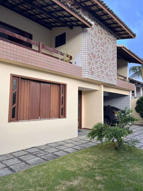 Casa com 4 quartos e 4 suítes, 576,00 m² para alugar por R$ 9.000,00 - Vilas do Atântico _ Lauro de Freitas/BA  