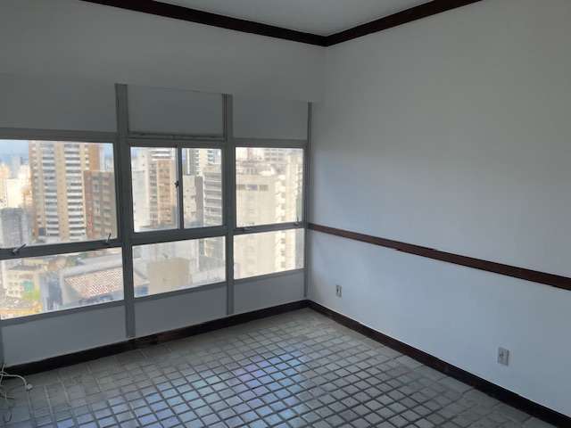 Apartamento na Graça com 3 quartos sendo 1 suíte, 191m² à venda por R$ 1.200.000,00